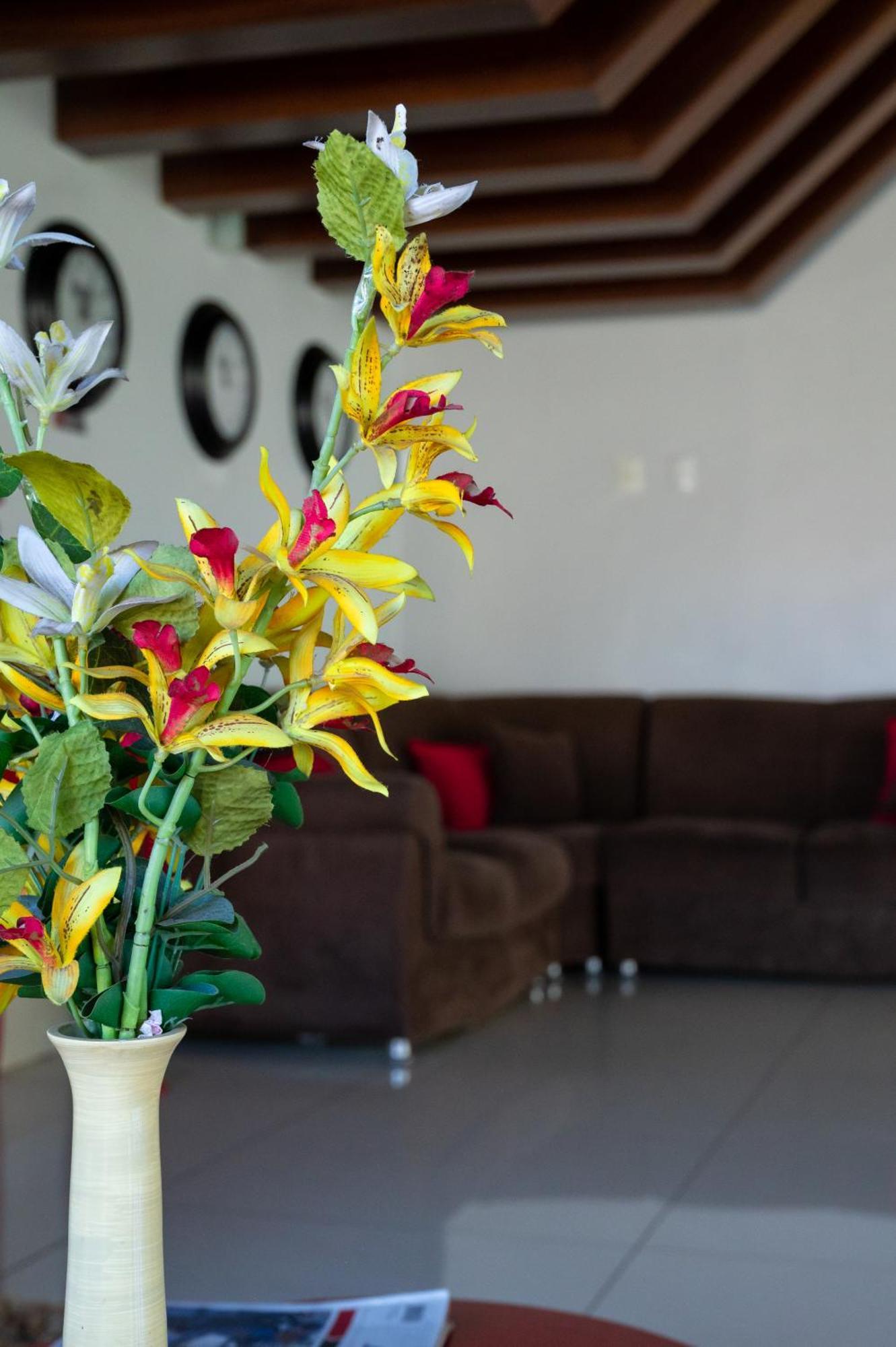 Hotel 365 Cuiaba  Bagian luar foto