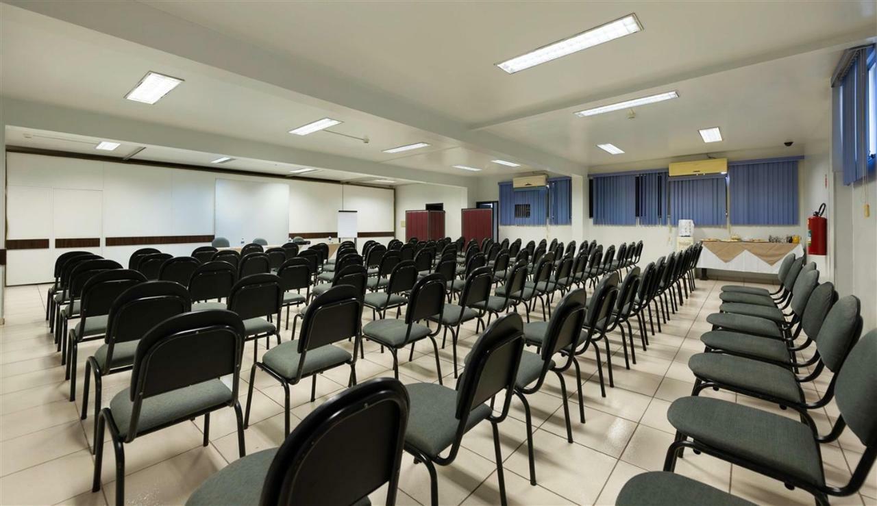 Hotel 365 Cuiaba  Bagian luar foto